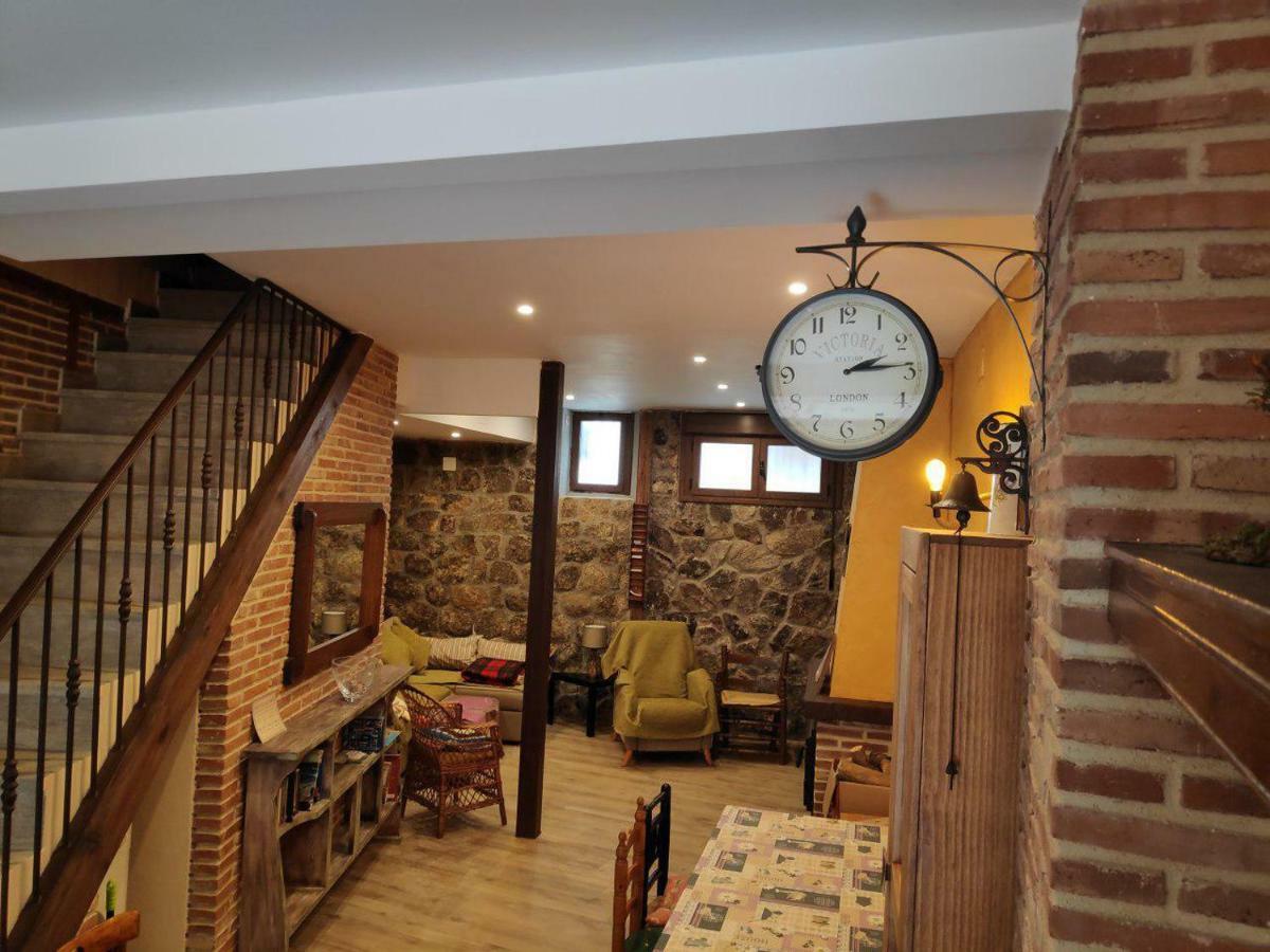 La Calleja Villarejo del Valle Exterior foto